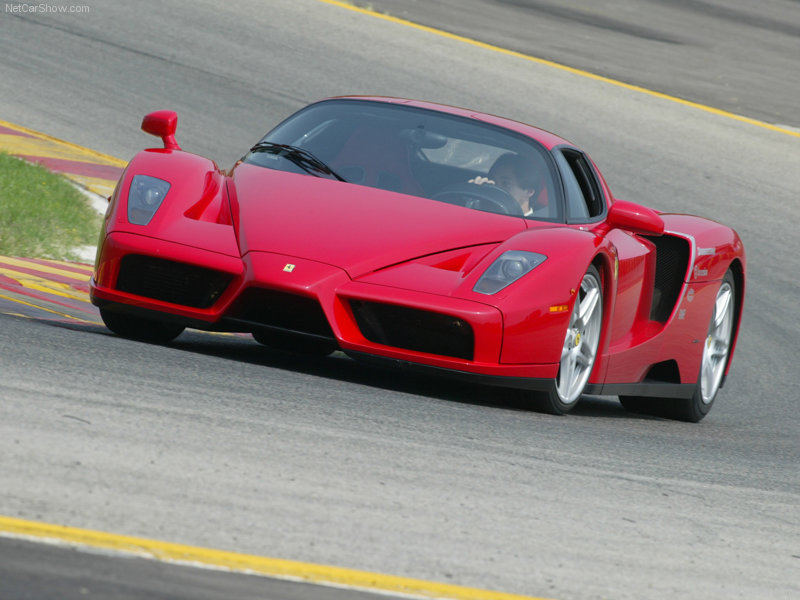 Ferrari-Enzo_2002_800x600_wallpaper_04