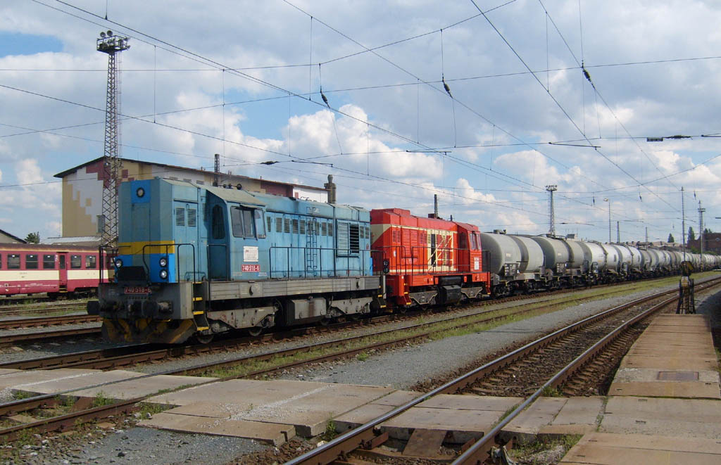 s6303669